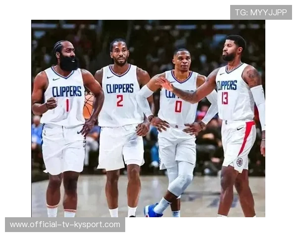 鹈鹕队冲刺季后赛，士气高昂，鹈鹕队首发阵容