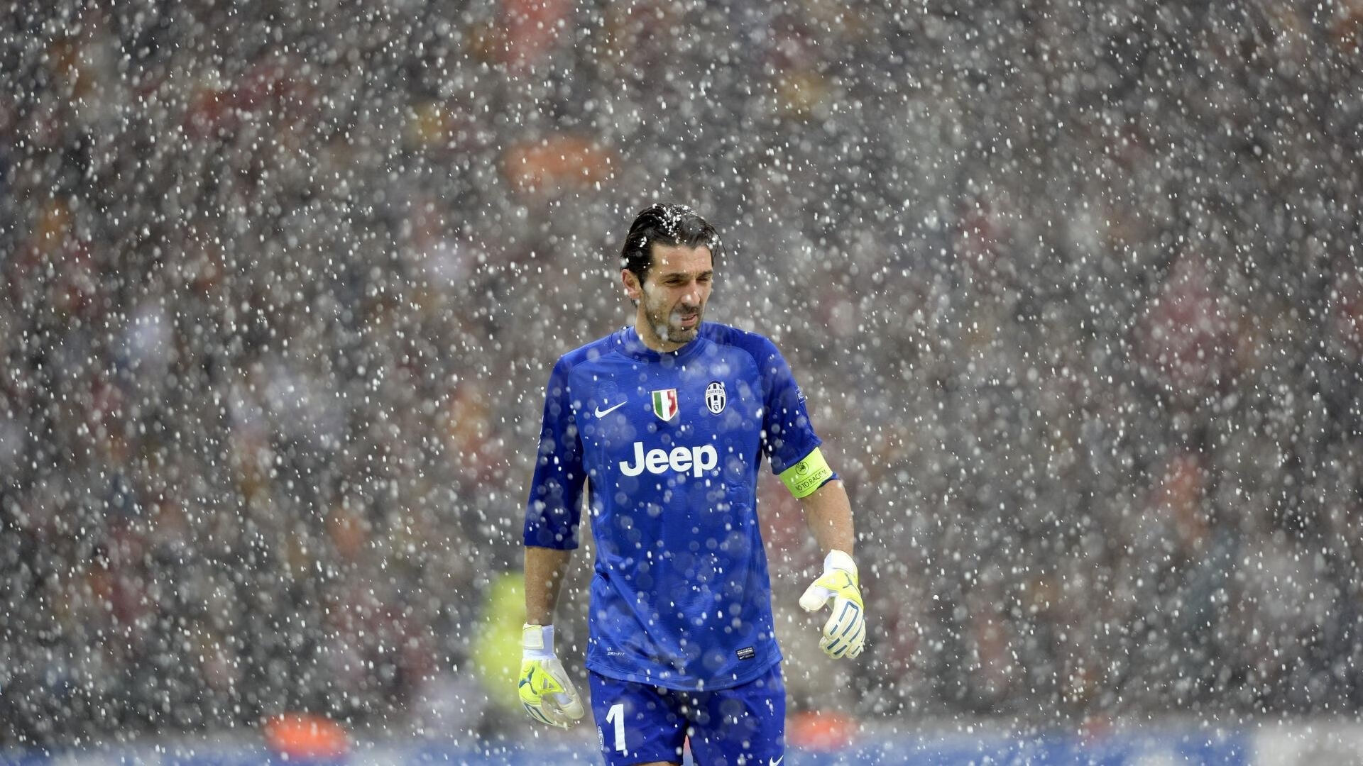 开云体育登陆入口-“马科斯·梅特罗的防守技术与速度，为美洲狮队提供全方位保障”